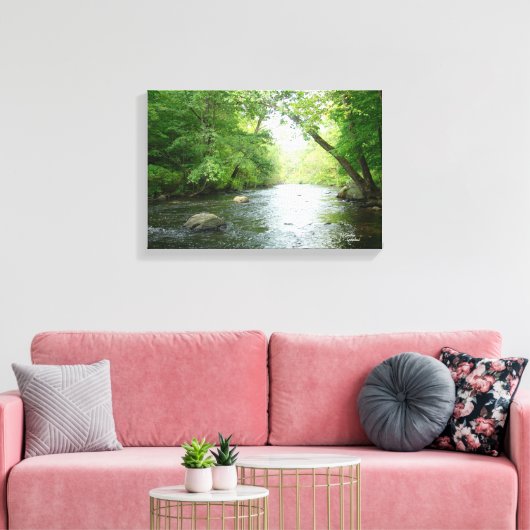 Afdruk van verstijfd Canvas met woudkreek (Insitu (Woonkamer))