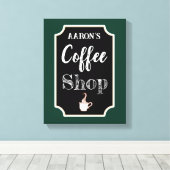 Afdrukken van gepersonaliseerd groen koffiewinkelw (Insitu (Houten vloer))