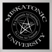 Afdrukken van Miskatonic University Canvas Poster (Voorkant)