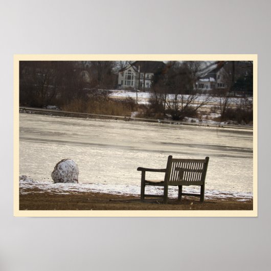 Affiche Banc près du ruisseau gelé (Devant)
