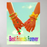 Affiche Best Friends Forever<br><div class="desc">Cette image est baignée d'une lumière joyeuse et transmet l'humeur fantaisiste des meilleurs amis qui s'amusent ensemble.</div>