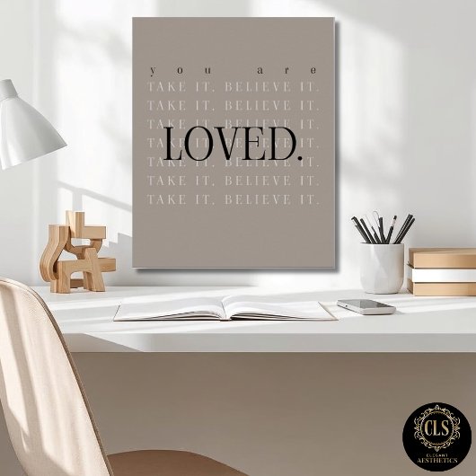 Affiche de citation d'amour minimaliste - taupe