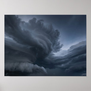 Affiche de nuages orageux sculpturaux sombres de l