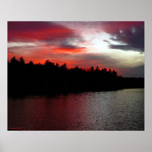 Affiche d'étang de Walden - nuages rouge-foncé