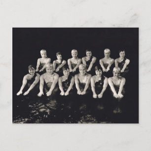 Afficher Les Filles Dans Le Pool Carte Postale - 1