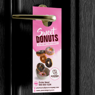 Affichette De Porte Boutique de pâtisserie rose aux donuts accrocheurs