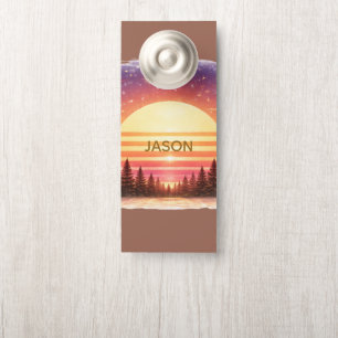 Affichette De Porte Coucher de soleil rétro dans la forêt Nom de famil