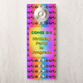 Affichette De Porte Fête Coeur C'est un joyeux anniversaire (Sur le bouton)