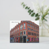 Afflecks, Carte postale de Manchester (Debout devant)