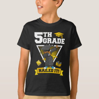 Afgestudeerde Jongen 5e Leerjaar Gelukt Cl Van 202 T-shirt