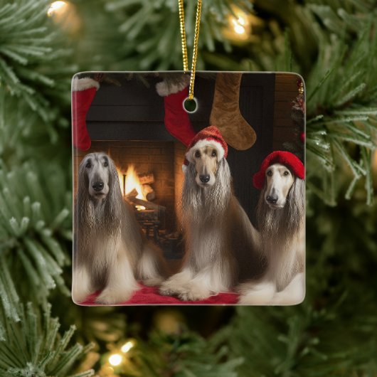 Afghan Hound bij de open haard Kerstmis Keramisch Ornament (Boom)