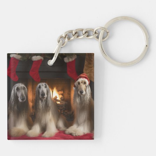 Afghan Hound bij de open haard Kerstmis Sleutelhanger (Achterkant)