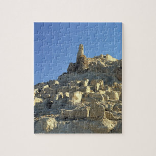 Afghanistan, Bamian Valley. Legend vertelt dat Legpuzzel