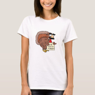 Afraid Turkey Disguise Joke Humor Funny Thanksgivi T-shirt