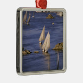 Afrika, Egypte, Opper-Egypte, Aswan. Feluccas Metalen Ornament (Rechts)