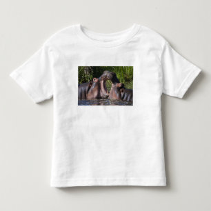 Afrika. Tanzania. Nijlpaarden sparren Kinder Shirts