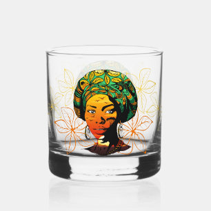 Afrikaans vrouwenportret met zonsondergang whisky glas