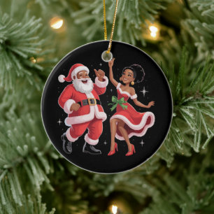 Afrikaanse Kerstman mevrouw Claus dansend Amerikaa Keramisch Ornament