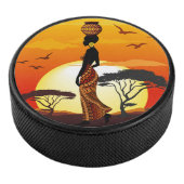 Afrikaanse mooie vrouw silhouet op Afrikaanse zonn Hockey Puck (3/4)