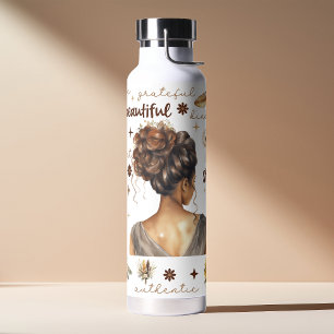 Afrikaanse vrouw met bruin haar Boho-affirmatie Waterfles