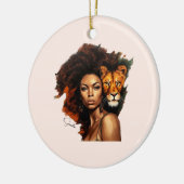 Afro-Amerikaanse vrouw met majestueuze leeuw Keramisch Ornament (Links)