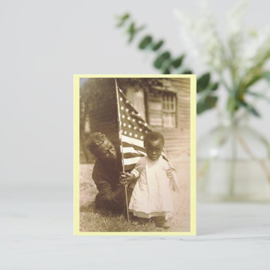 Afro-Amerikaanse zoon en moeder, Amerikaanse vlag Briefkaart (Staand voorkant)