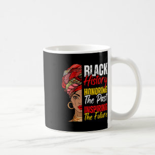 Afro-meisje ter ere van het verleden inspirerende koffiemok