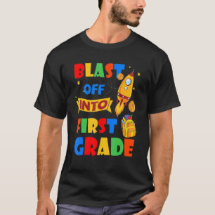 Afsnijden tot eerste graad Raket eerste dag van de T-shirt