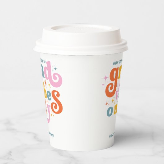 Afstudeerder vibes alleen afstudeerfeest klasse va papieren bekers (Links)