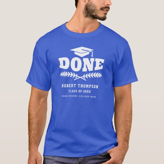 Afstuderen 2023 Klaar Afstuderen Aangepast T-shirt (Voorkant)