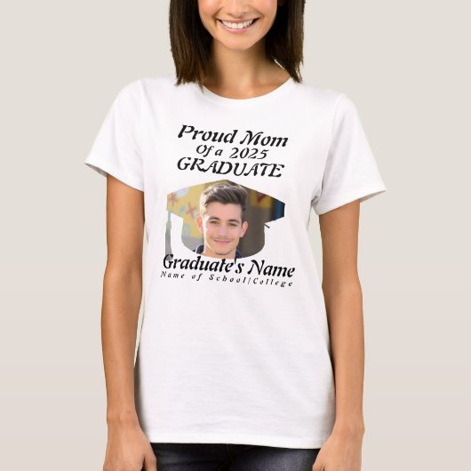 Afstuderen 2025 - Gepersonaliseerde trotse moeder T-shirt (Voorkant)