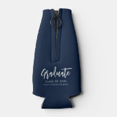 Afstuderen 2025 Script Minimalist Navy Blue Flesjeskoeler (Achterkant)