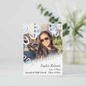 Afstuderen Aankondiging met Foto & Bloemen Afbeeld (Staand voorkant)