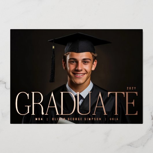 AFSTUDEREN | Aankondiging van foto's van geperst R (Voorkant)