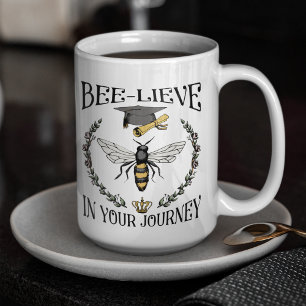 Afstuderen Bee-Lieve in Your Journey Bee Afstudeer Koffiemok
