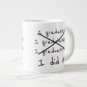 Afstuderen dat ik deed extra grote beker (Voorkant rechts)