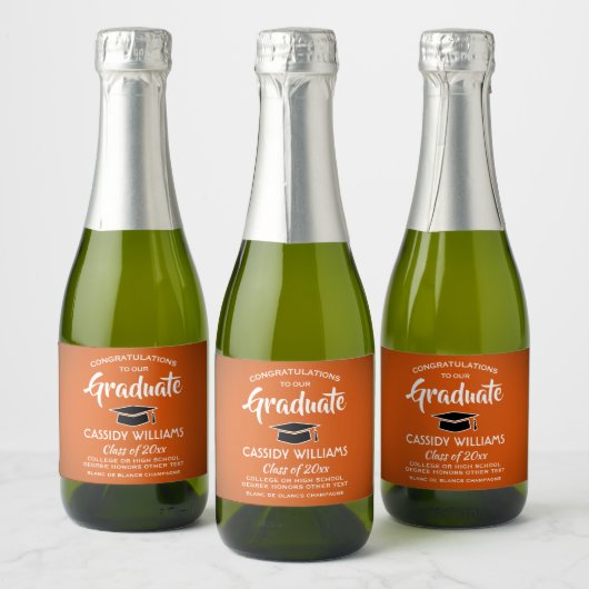 Afstuderen is Oranje wit zwart mini gesplitst Sparkling Wijnetiket (Flessen)