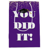 Afstuderen "Je hebt het ondertekend" met Confetti Medium Cadeauzakje (Voorkant)