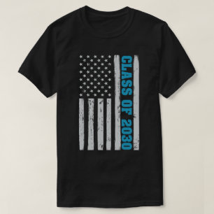 Afstuderen klasse van 2030 Senior Amerikaanse vlag T-shirt