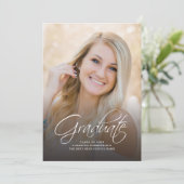 Afstuderen Photo Script Modern Afstudeerder 2025 P Kaart (Staand voorkant)