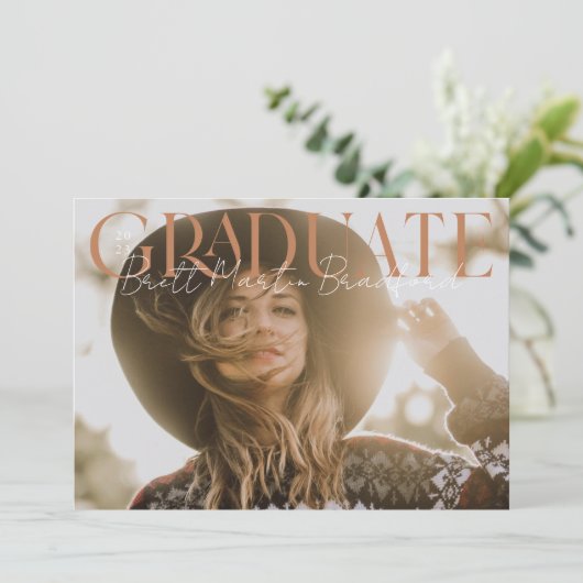 Afstuderen Serif Foto Afstuderen Aankondiging (Staand voorkant)