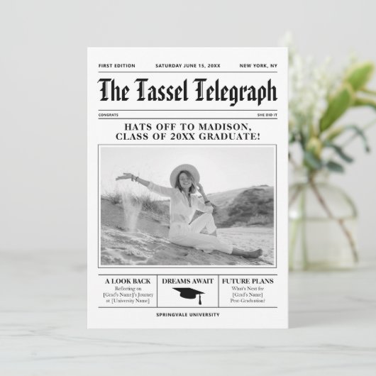 Afstuderen Uitnodiging Sjabloon Krant (Staand voorkant)