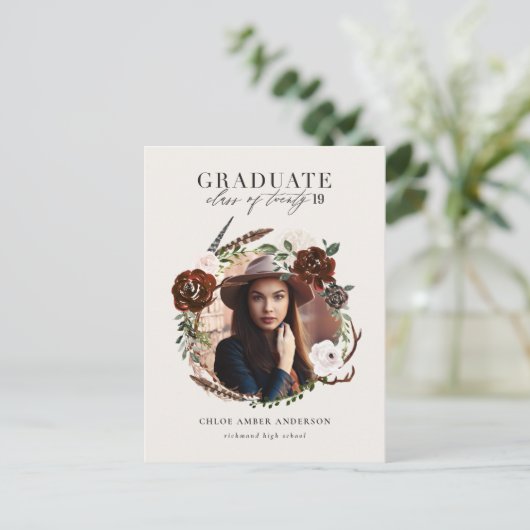 Afstuderen van bijtende bladeren en gewestjes aankondigingskaart (Staand voorkant)