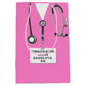 Afstuderen van de verpleegschool Middelgrote Gift  Medium Cadeauzakje (Voorkant)