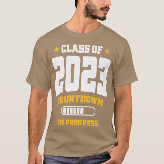 Aftelling tot afstuderen van klas 2023 is bezig t-shirt