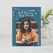 Afwstuderen Gebogen Foto Afstudeeruitnodiging Kaart (Staand voorkant)