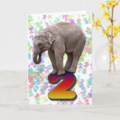 Âge 2, une carte d'anniversaire d'éléphants heureu (Fleur jaune)