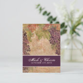 Aged Grape Vineyard Wedding Invitation Kaart (Staand voorkant)