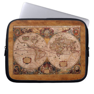 Aged Henricus Hondius' 1630 AD Old Wereldkaart Laptop Sleeve