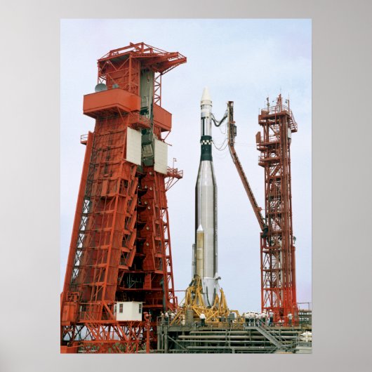 Agena Target Vehicle on Launch Pad for Gemini 10 Poster (Voorkant)